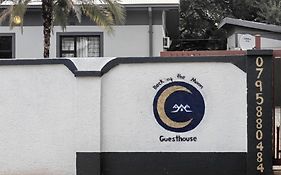 Back Of The Moon Guesthouse