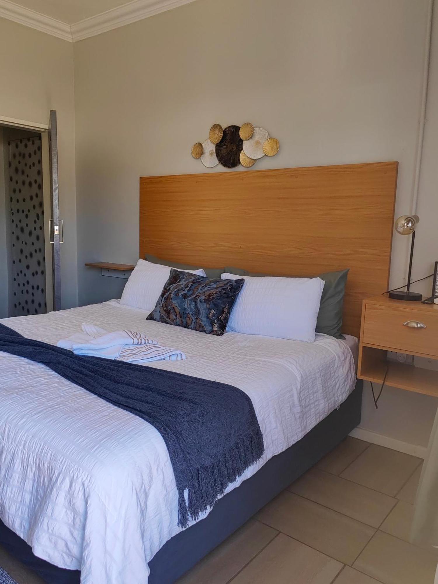 Back Of The Moon Guesthouse Kuruman Exterior photo